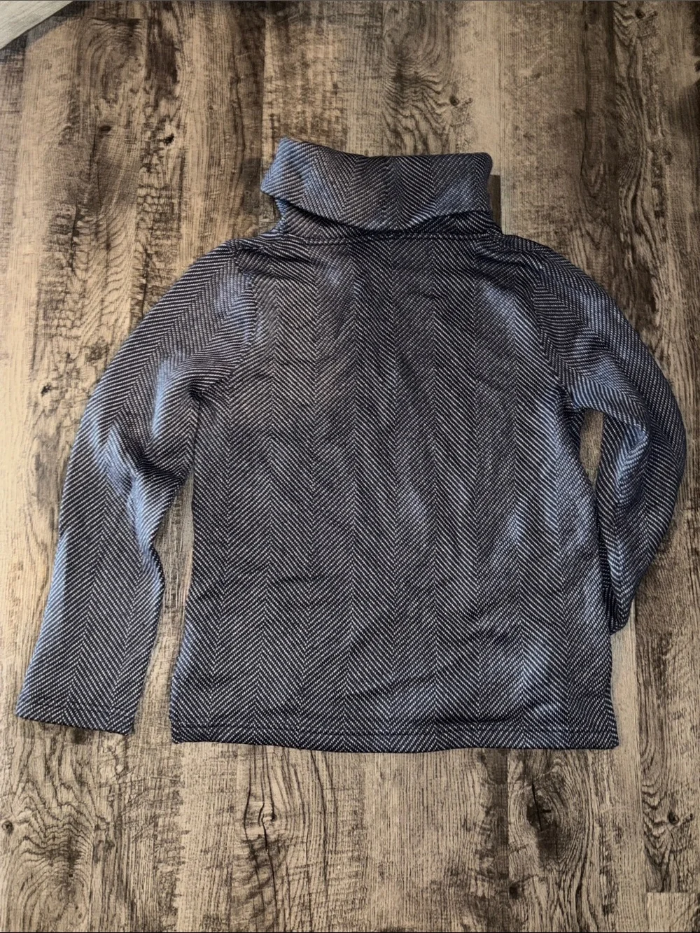 J. Crew Thermal Turtleneck Sweater - Navy Chevron Pattern - Size Medium